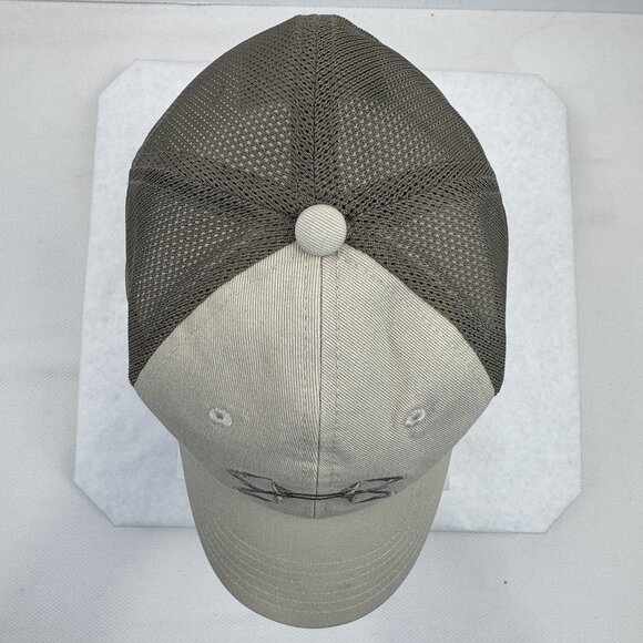Under Armour Adjustable Tan Mesh Trucker Hat Embroidered Free Fit Snapback Cap - Picture 5 of 9